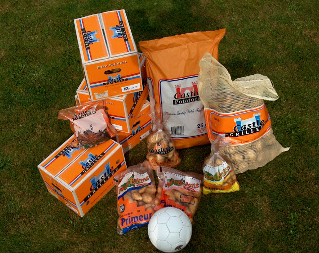 Castle Grillers en Castle Potatoes in kenmerkende oranje verpakkingen!